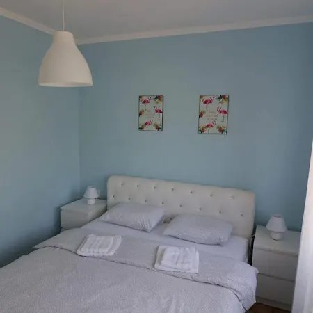 Apartment Sweet *